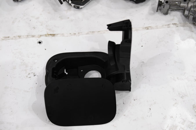 KADJAR ÇIKMA YEDEK PARÇA MEGAN2 DEPO KAPAĞI